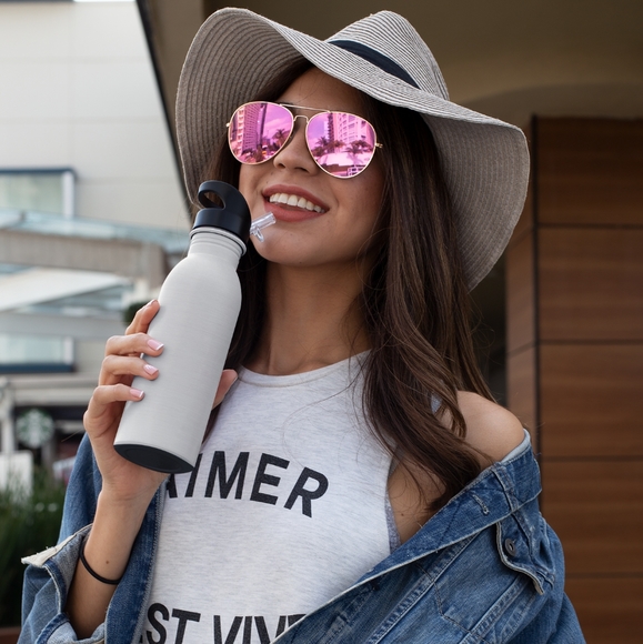 Meet your Posher, Rose - Picture 1 of 1